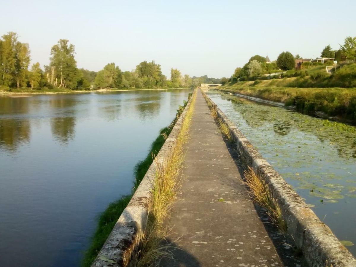 דירות סן-ז'אן-דה-בריי Pour Visiter Ou Travailler Dans Le Loiret מראה חיצוני תמונה